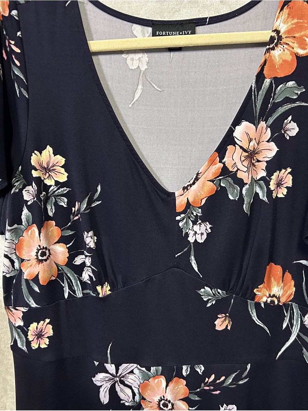 Plus Size 2X Floral V-Neck Navy Midi Dress with Flutter Sleeves - Picture 3 of 5